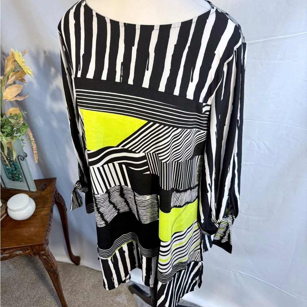 IC by Connie K Abstract Stripe Wearable Art Tunic Tie Sleeve Top USA Sz M🧡 - Picture 3 of 12
